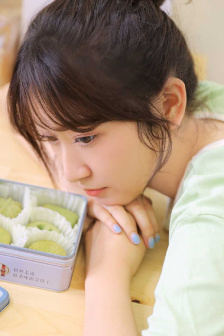 厨房春潮唐小米